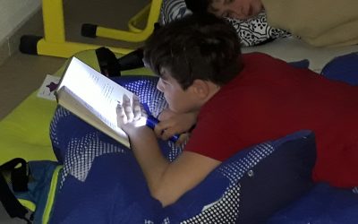6d auf Mini-Klassenfahrt zur Lesenacht